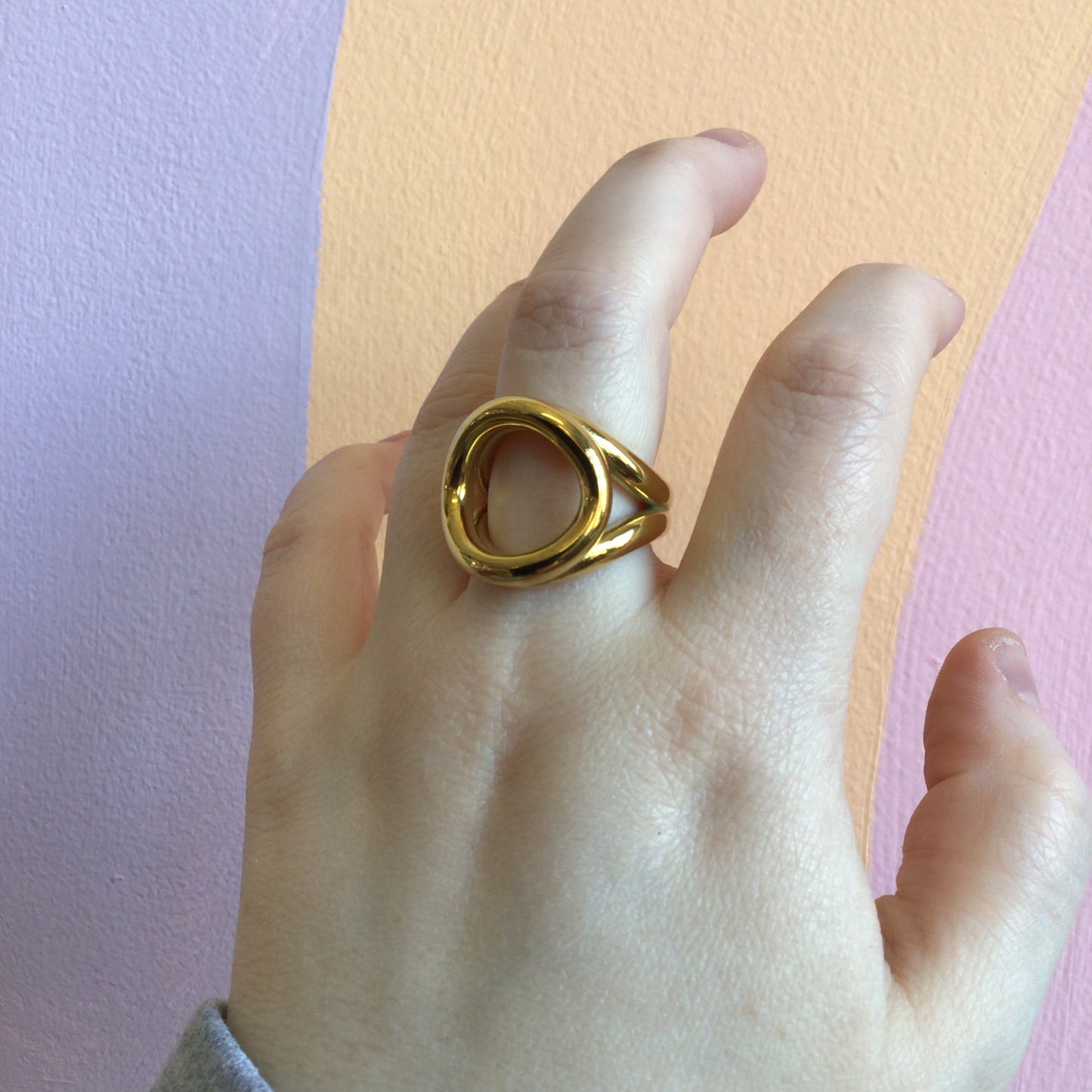 Hollow Circle Titanium Ring