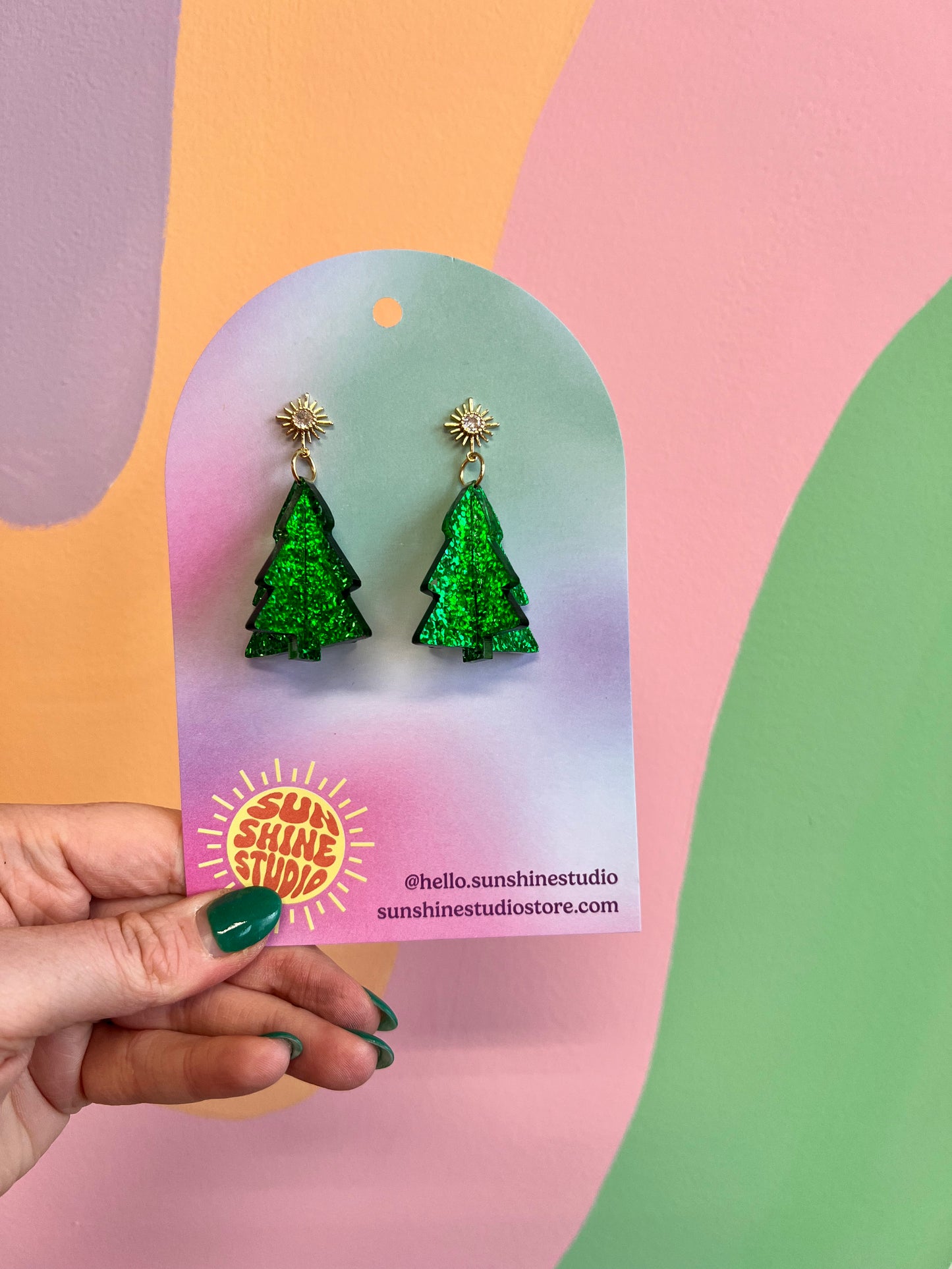Rockin’ Around the Christmas Tree