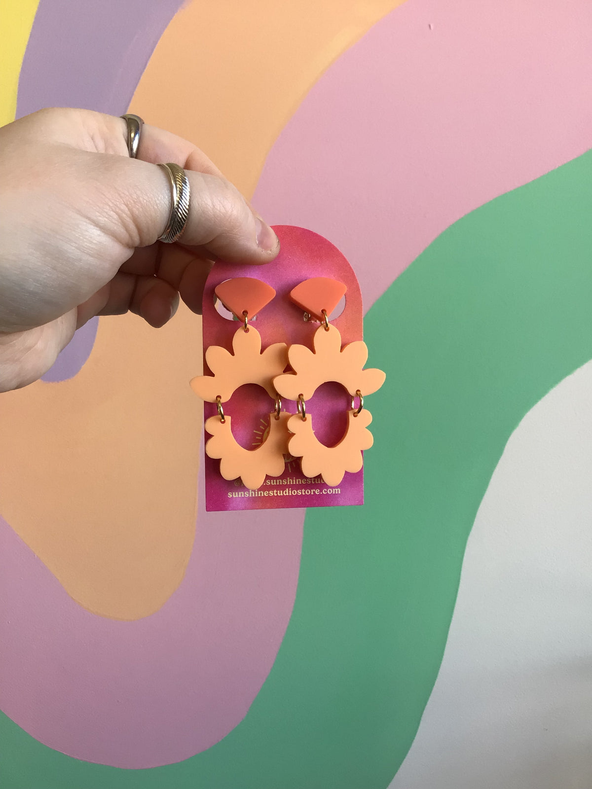 Summer Scalloped Statement Clip-On Earrings