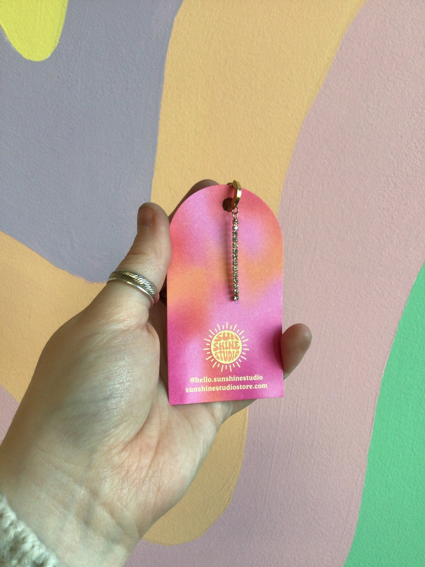 Mix N’ Match Stardust Titanium Huggie