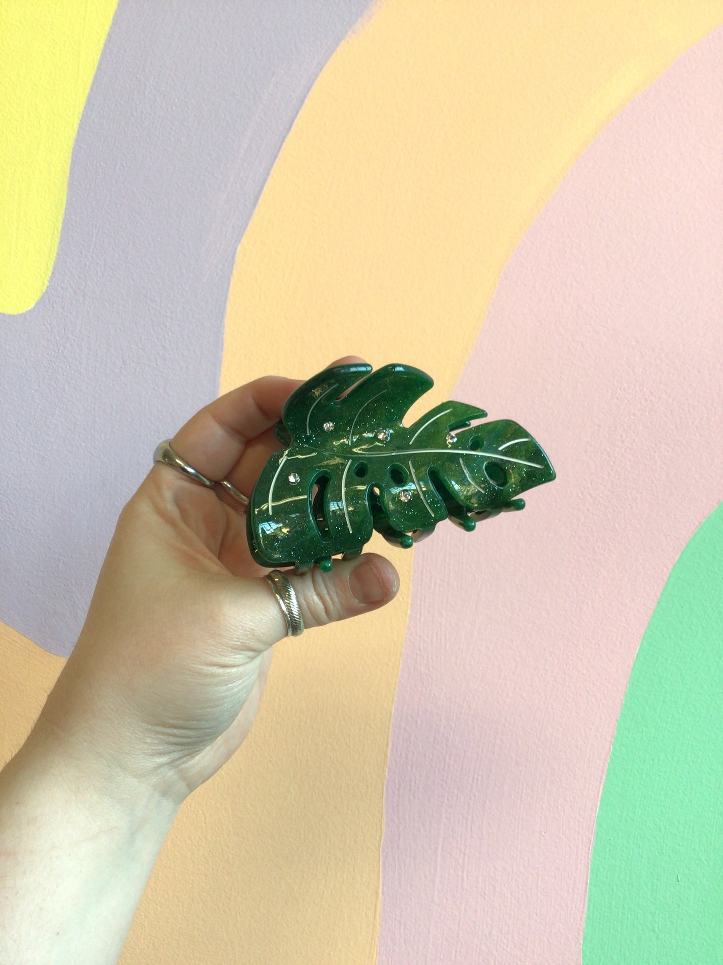 Monstera Hair Claw