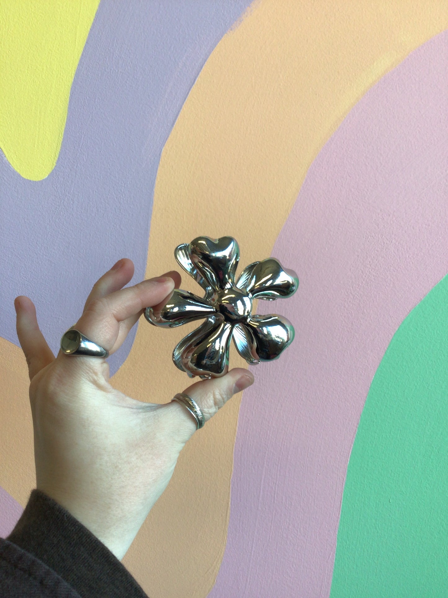 Metal Magnolia Hair Claw