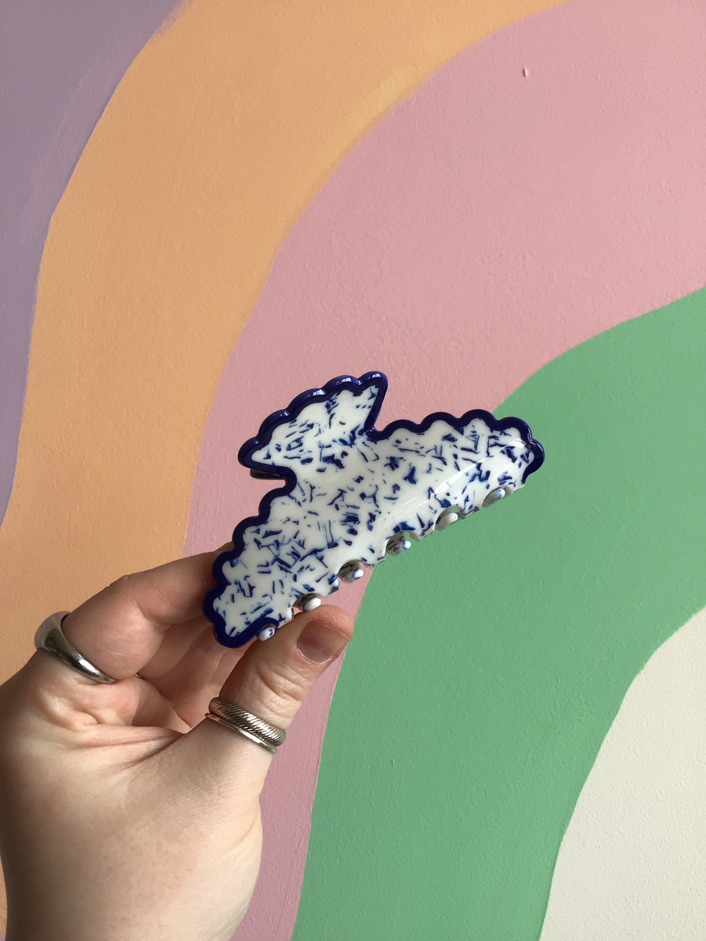 Scalloped Beach Dreams Hair Claws