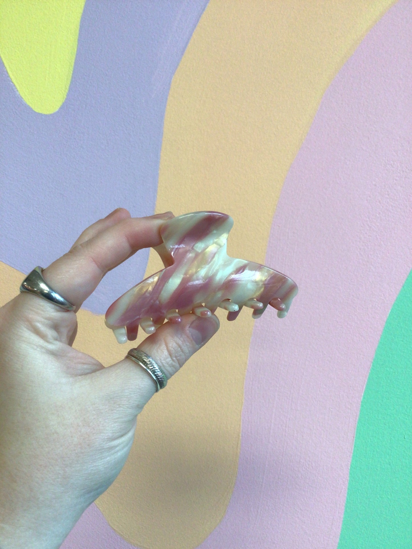 Got That Glow Hair Claws