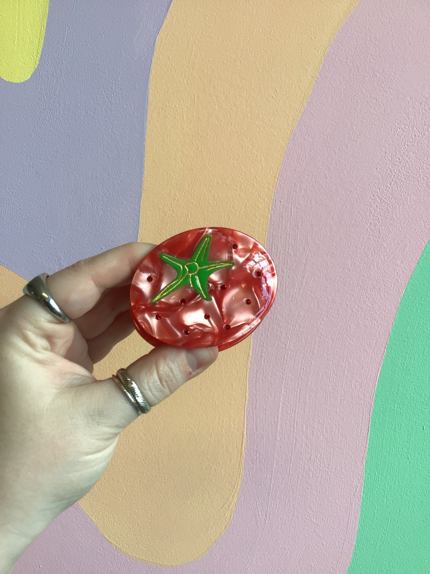Tomato Hair Claw