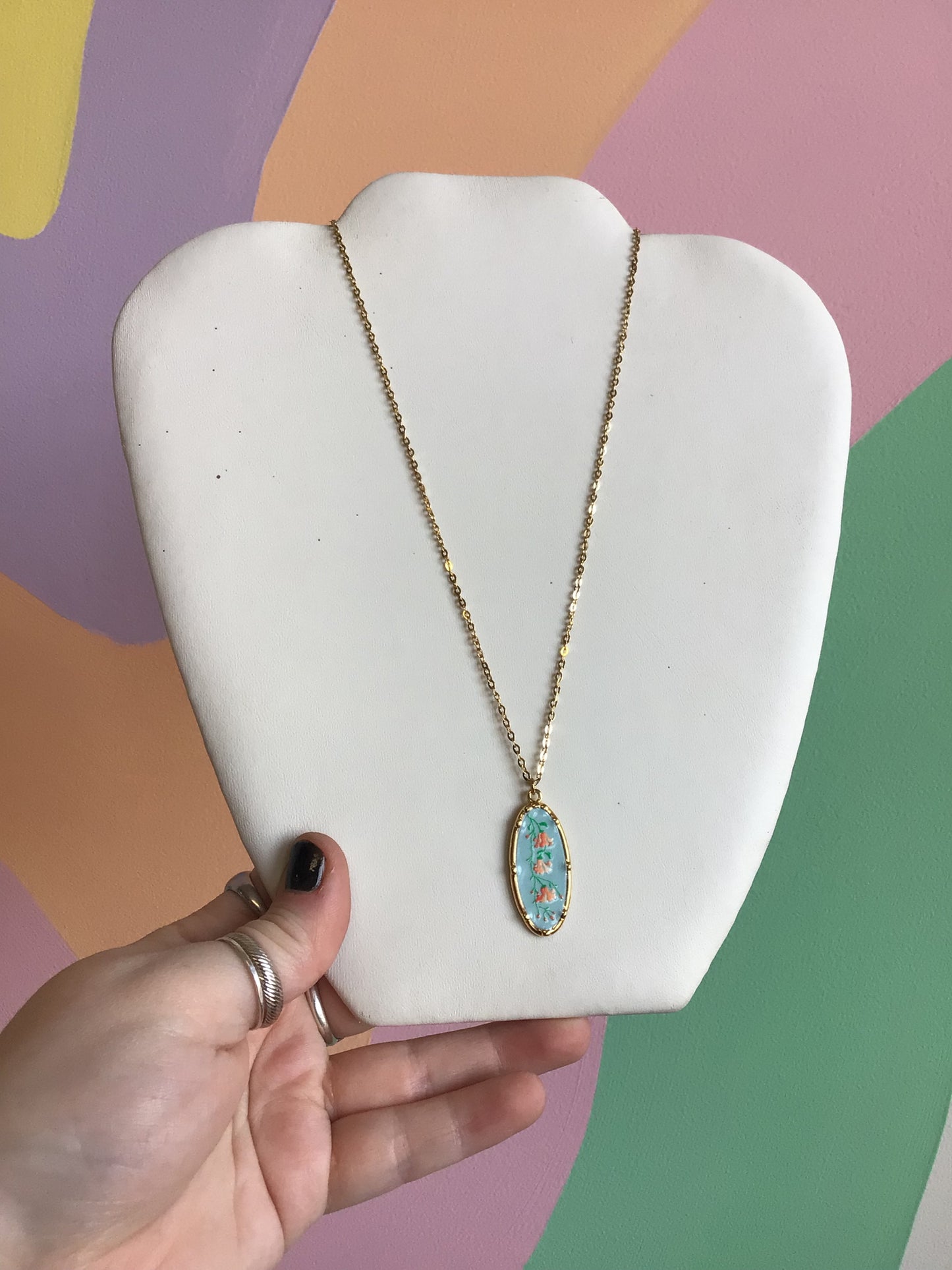 Titanium Flower Pendant Necklaces