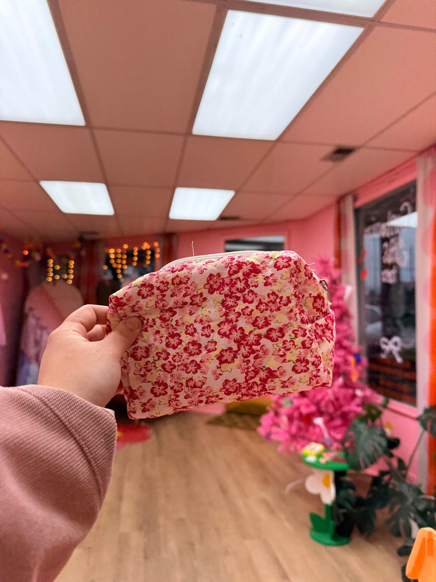 Medium Floral Cosmetic Bags