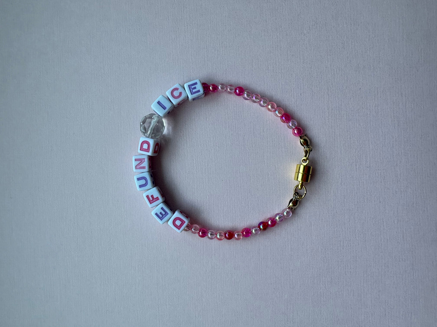DEFUND ICE pink pearl bead bracelet