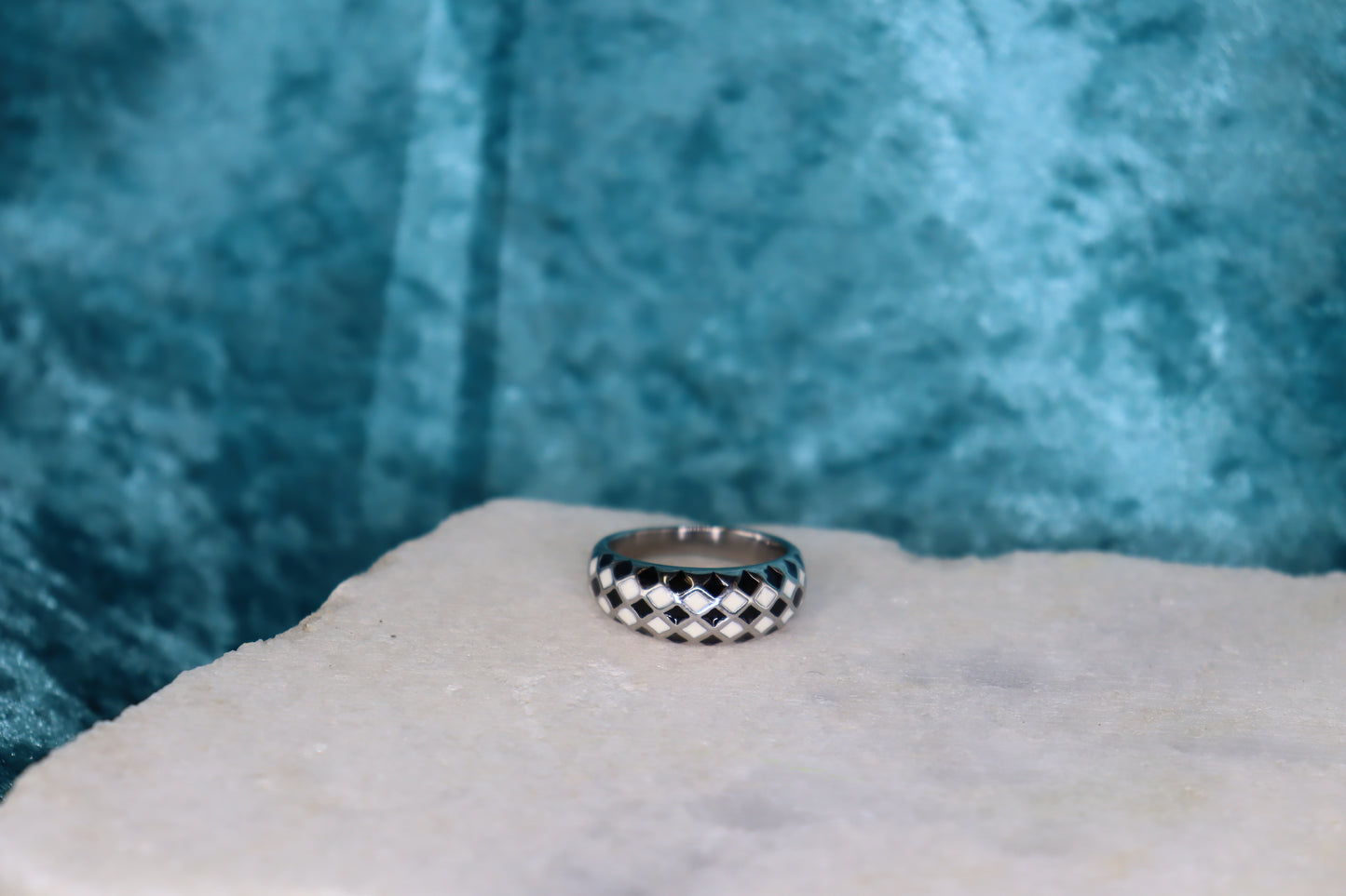 Check Mate Titanium Ring