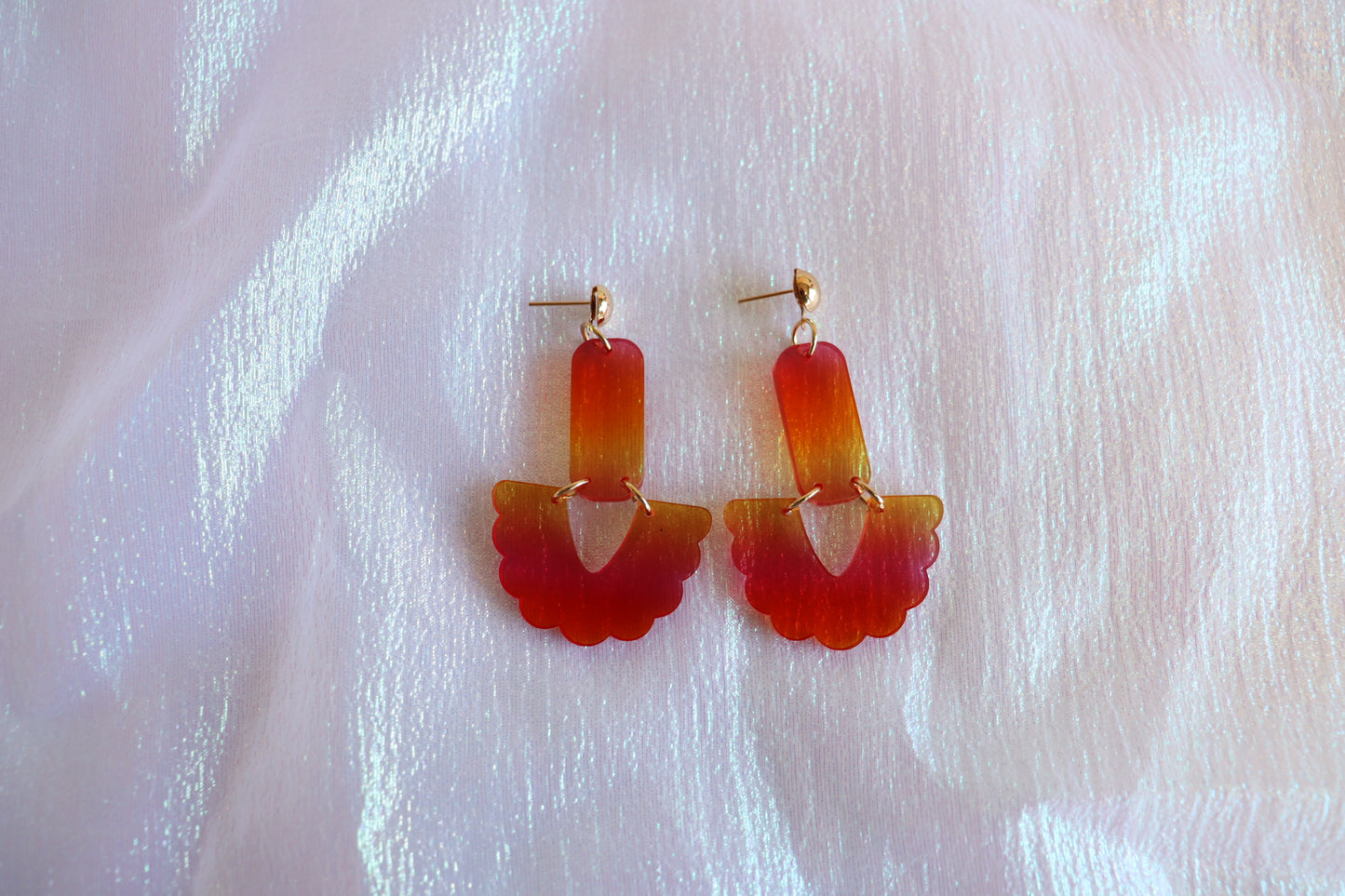 Cutie Scalloped Earrings