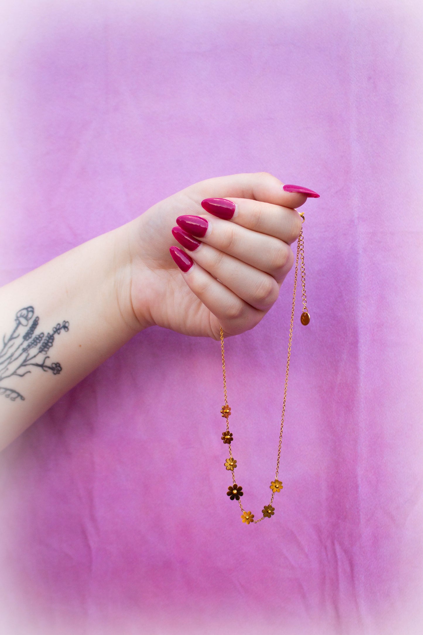 Titanium Retro Flower Chain Necklace