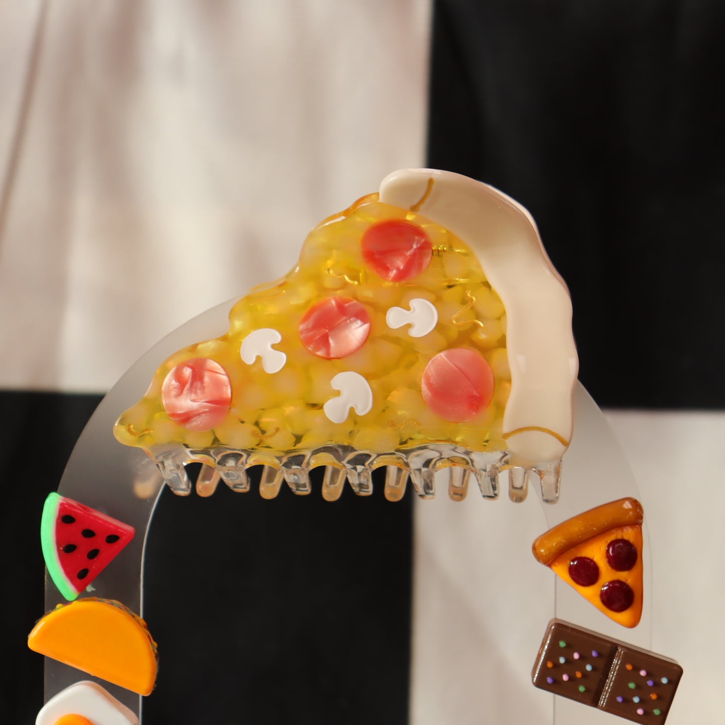 Food Hair Claw