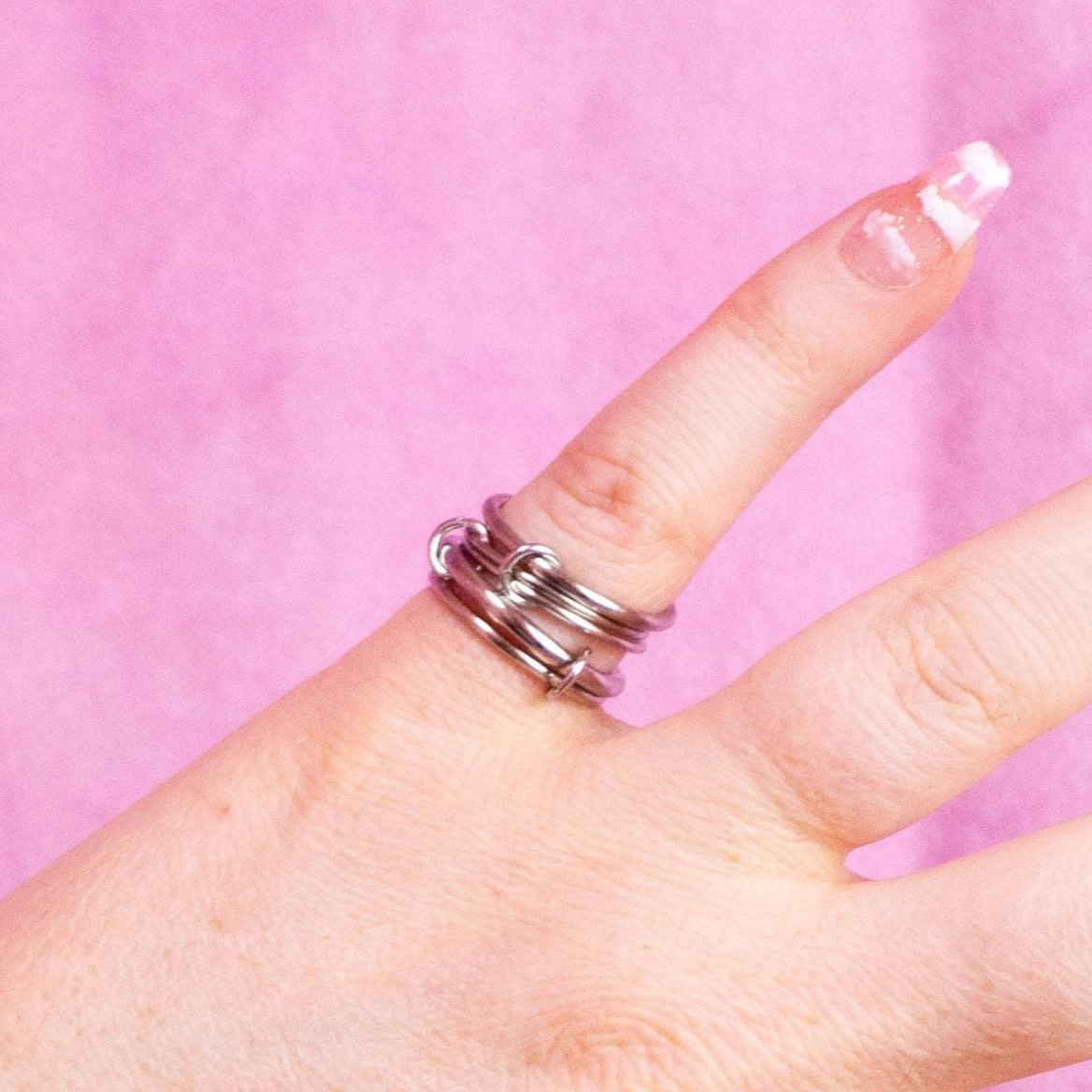 Linked Stack - 5 in 1 Titanium Ring