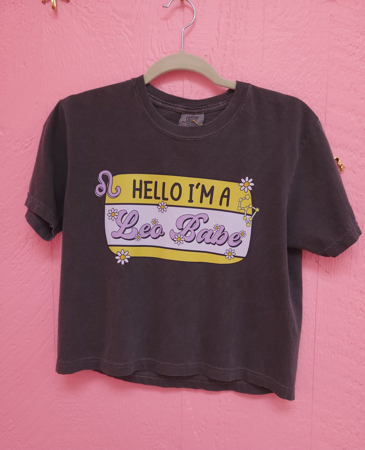"Leo Babe" Shirt
