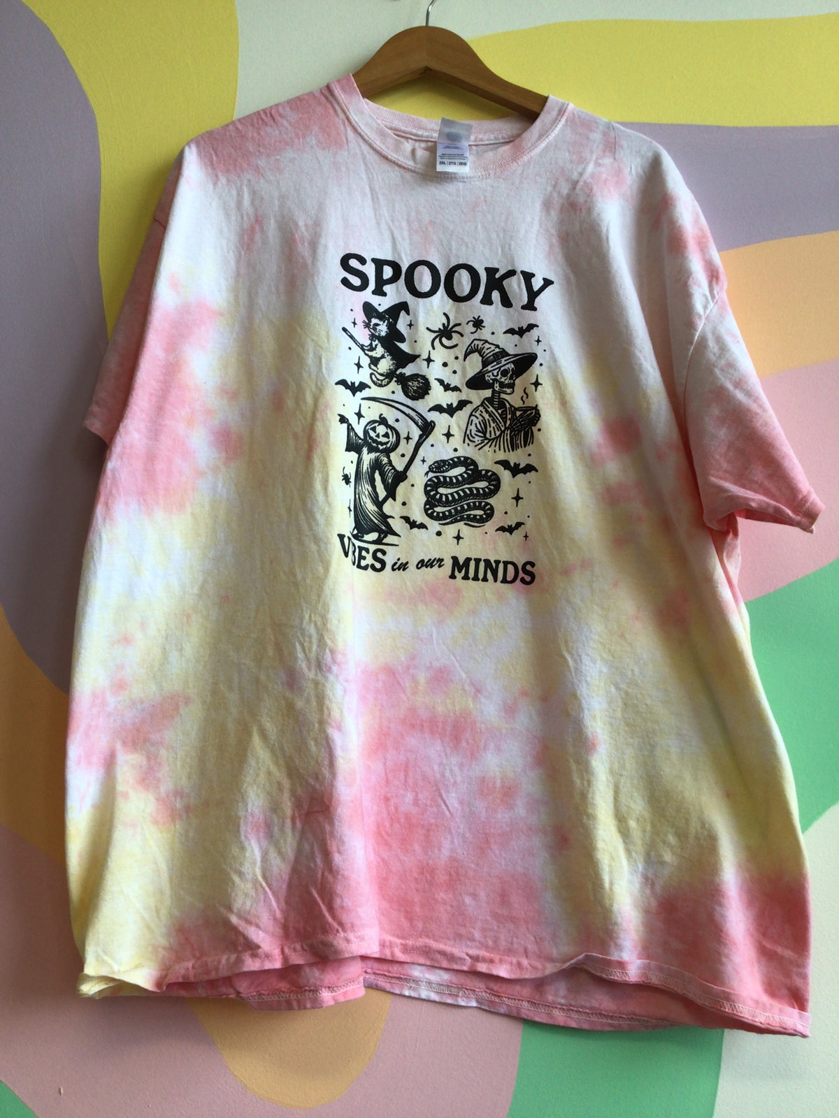 Spooky Vibes in the Mind T-shirt