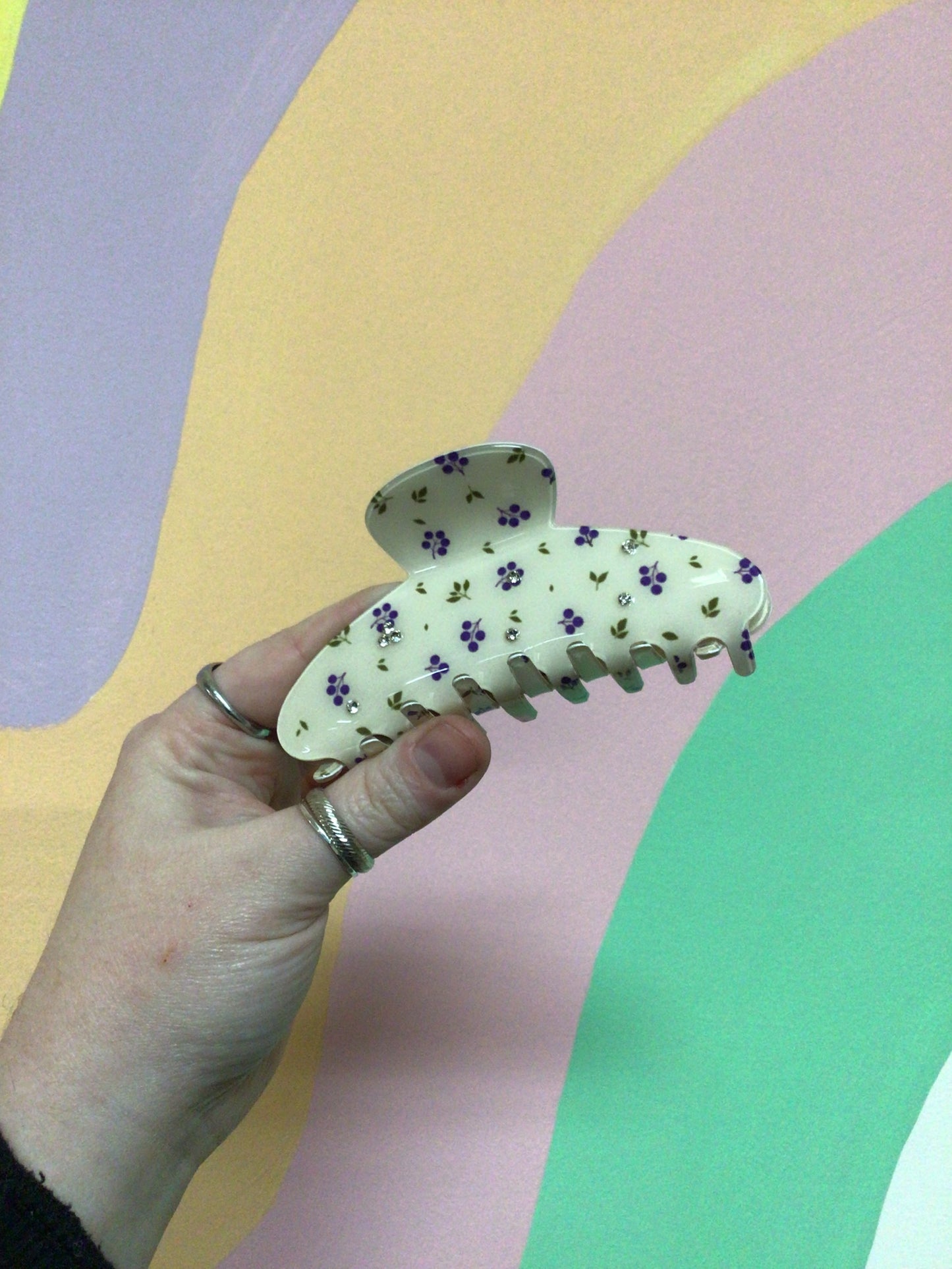 Cream Toile Hairclaws