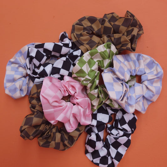 Checkered Scrunchies