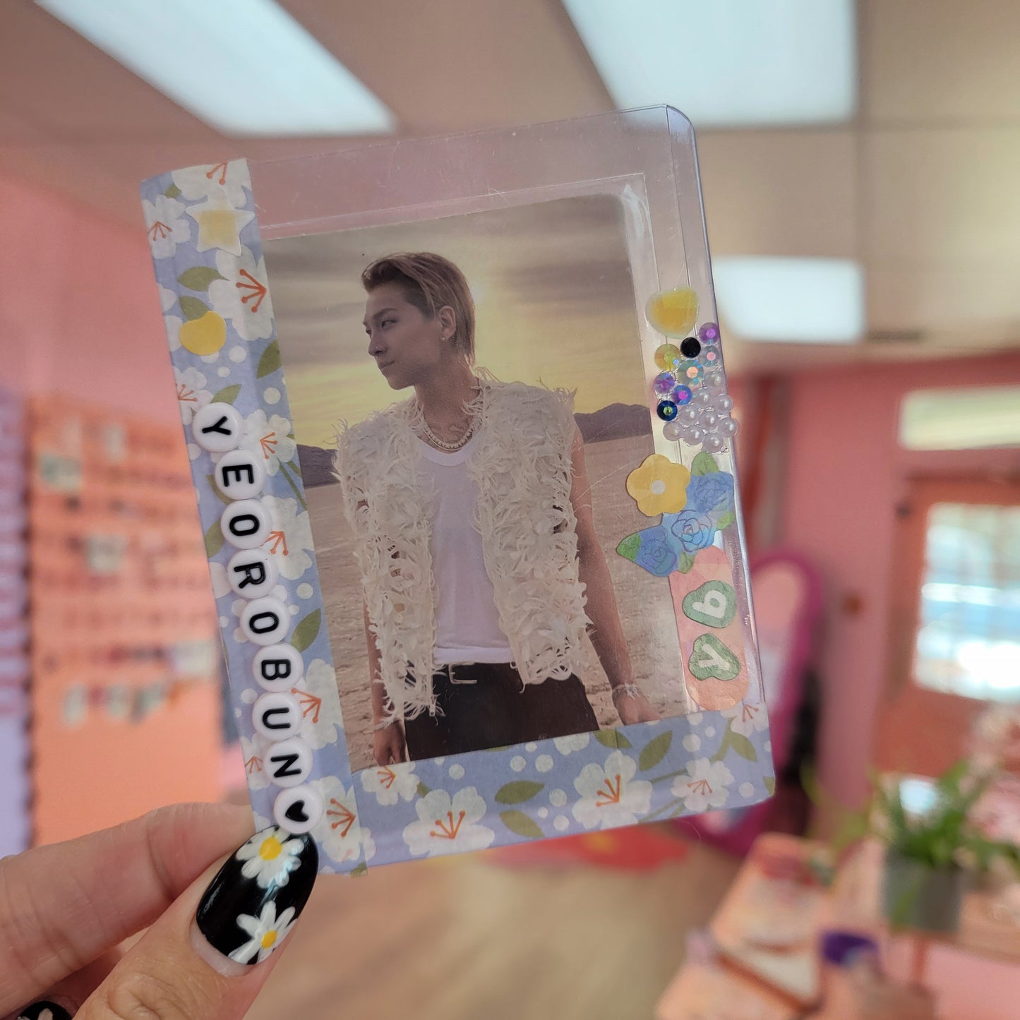 K-POP Photocard Decorating & Trading Party