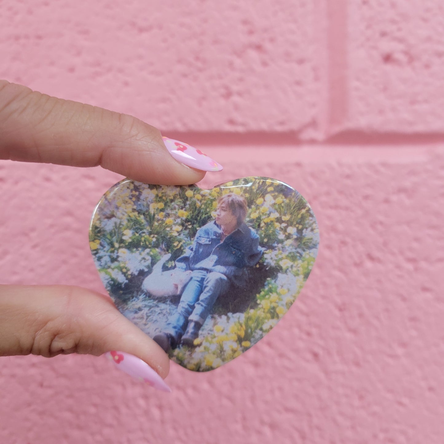 BIGBANG Still Life MV Pin Set