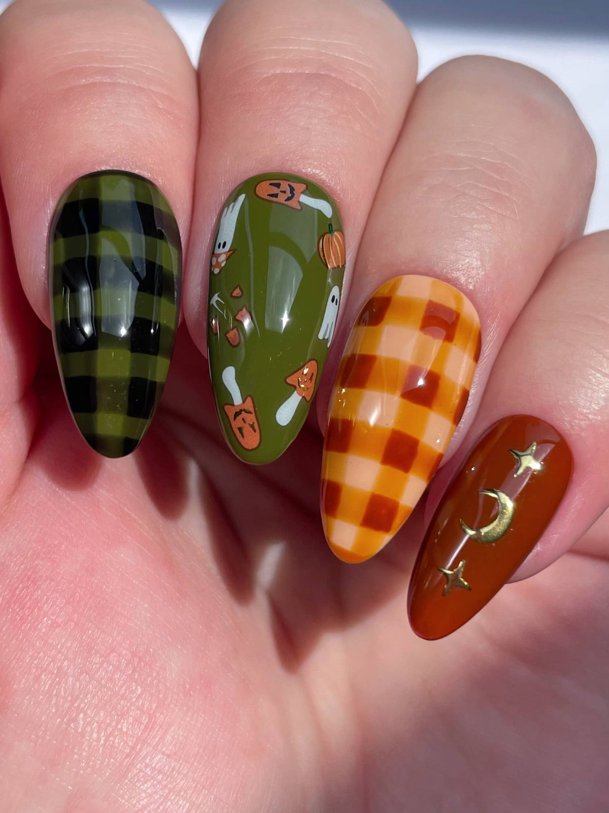 Nail Art Stickers - TOADSTOOL