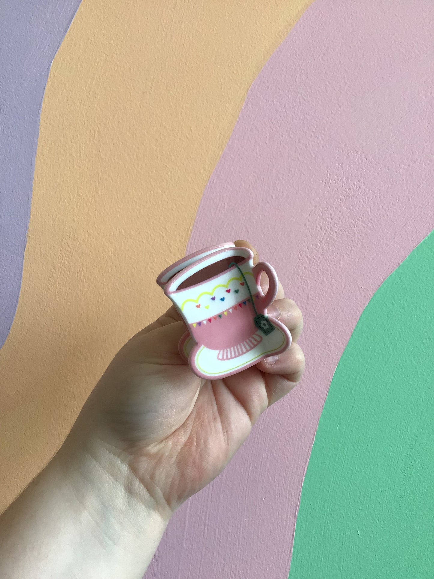 Cup of Tea Hair Claw