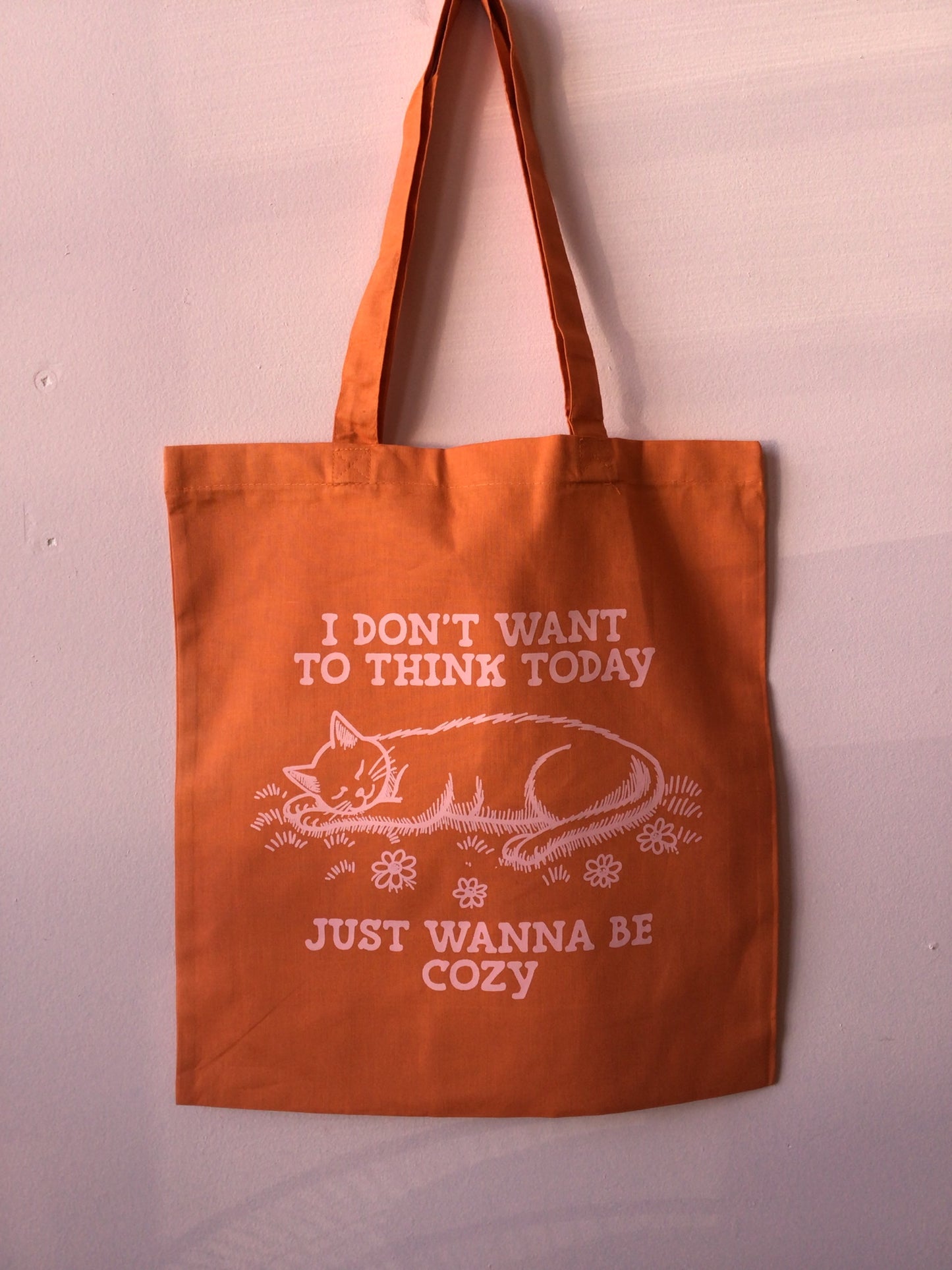 New Graphic Totes