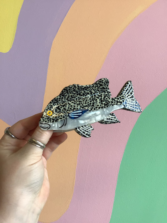 Super Grouper Hair Claw