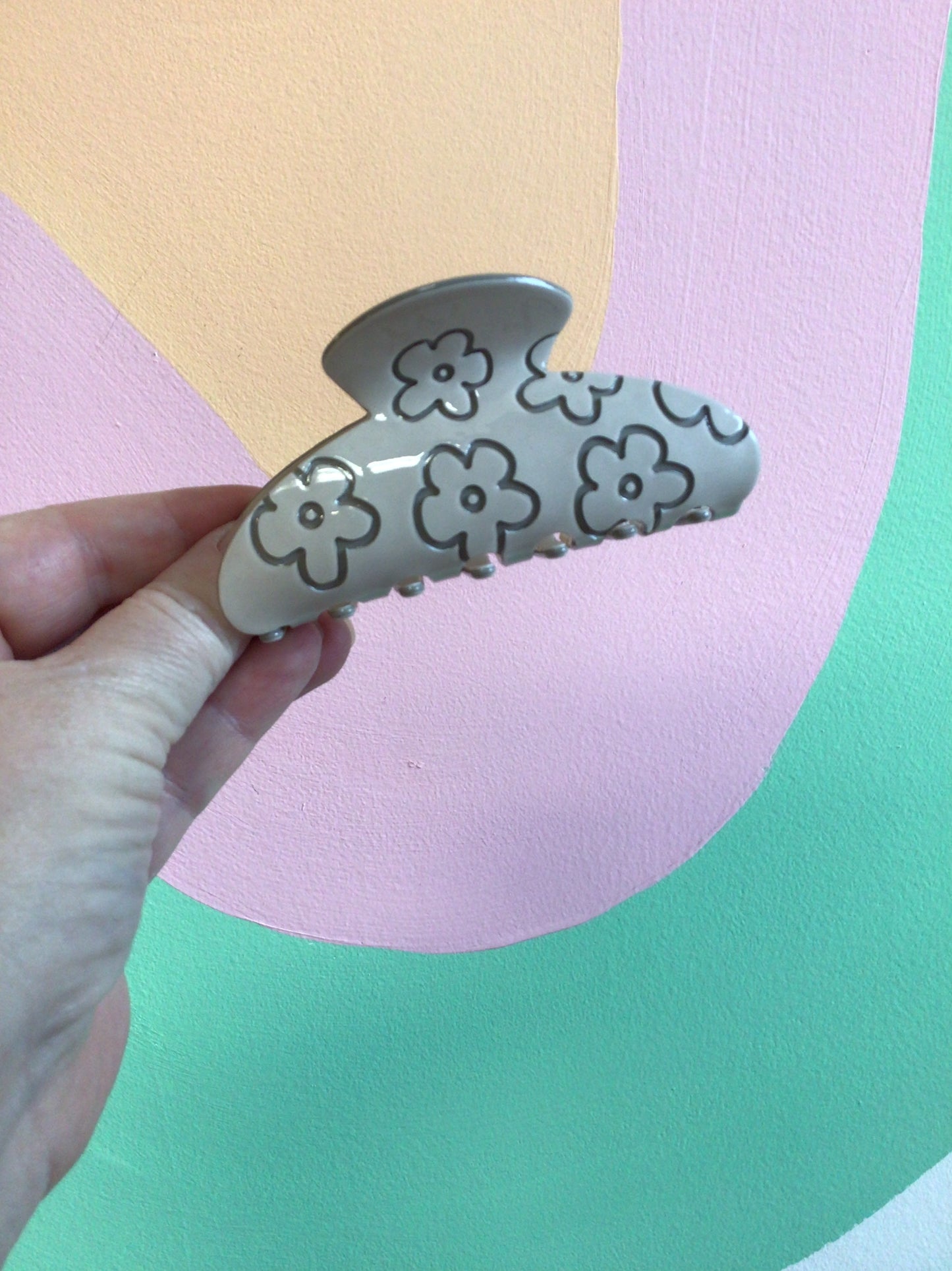 Engraved Flower Hair Claws