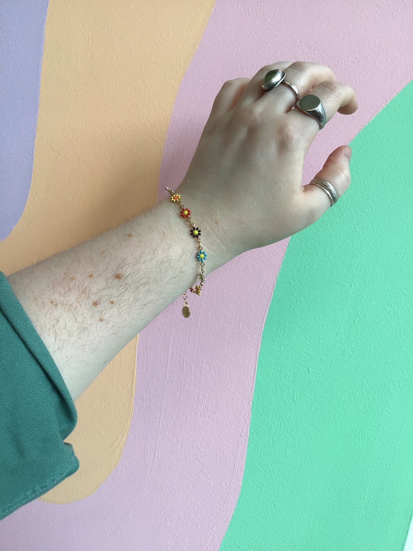 Daisy Chain Titanium Bracelet