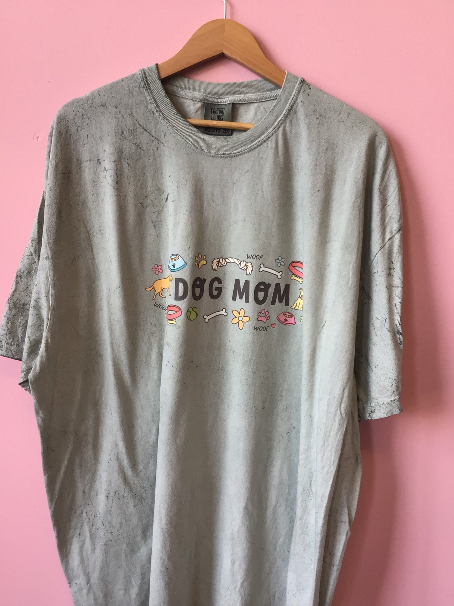 "Dog Mom" Shirt