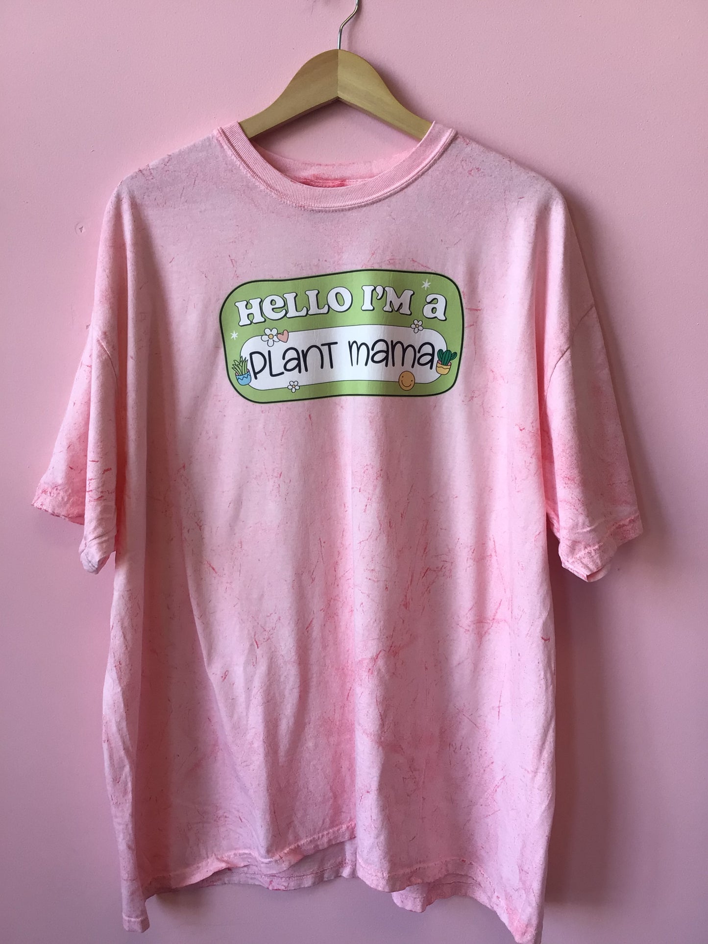 “Hello I’m a plant mama” shirt