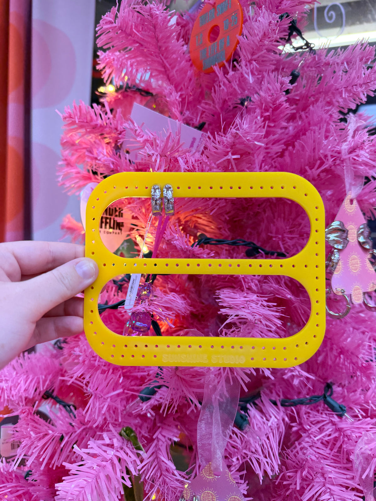 Traveling Earring Holder (Hoops)