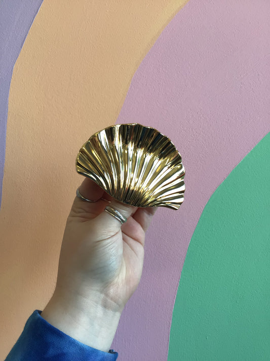 Metal Clamshell Barrette