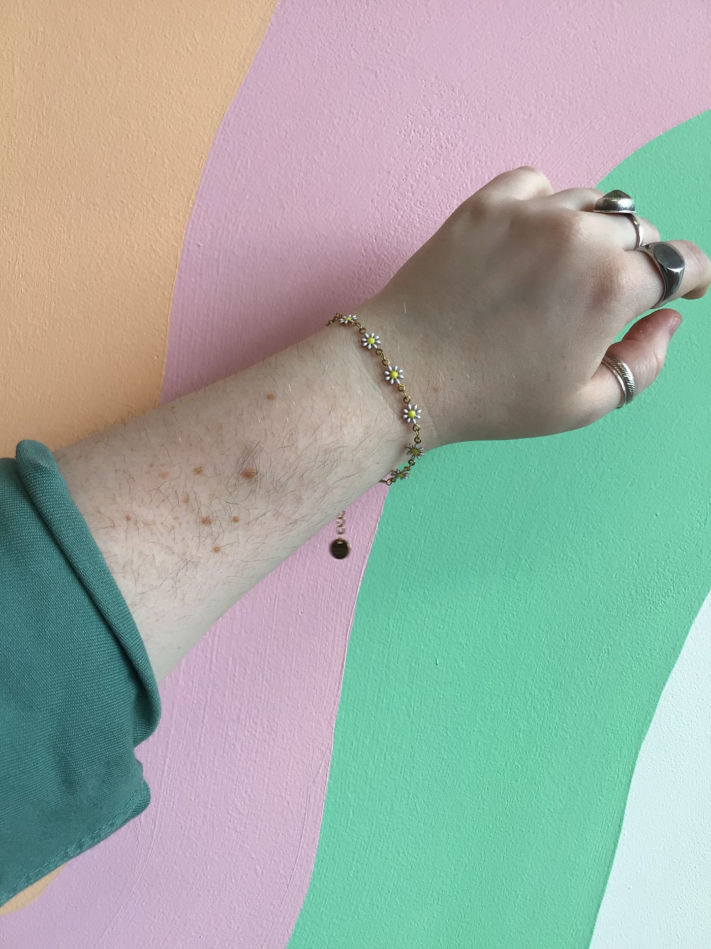 Daisy Chain Titanium Bracelet