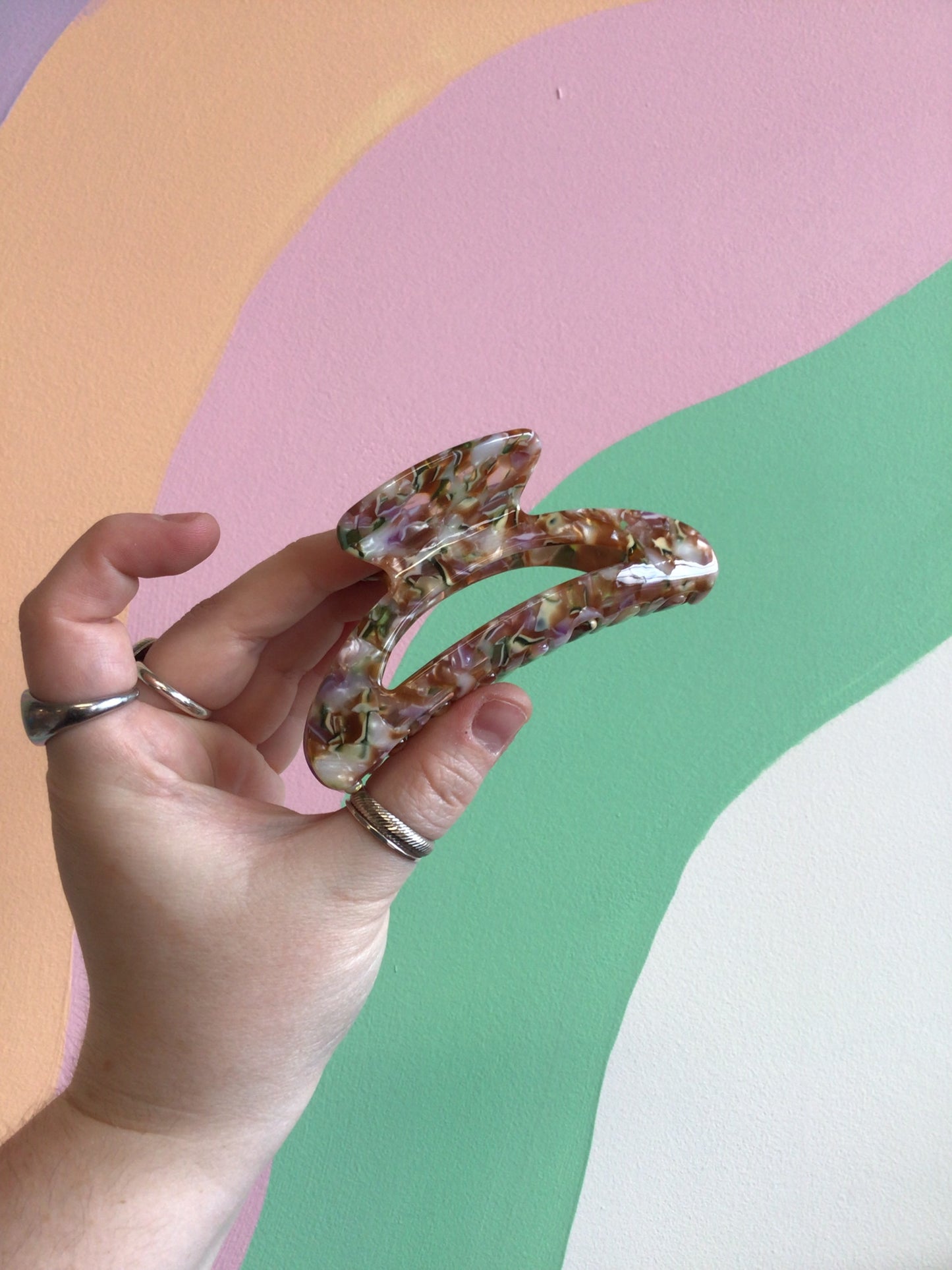 Beautiful Banana Hair Claws