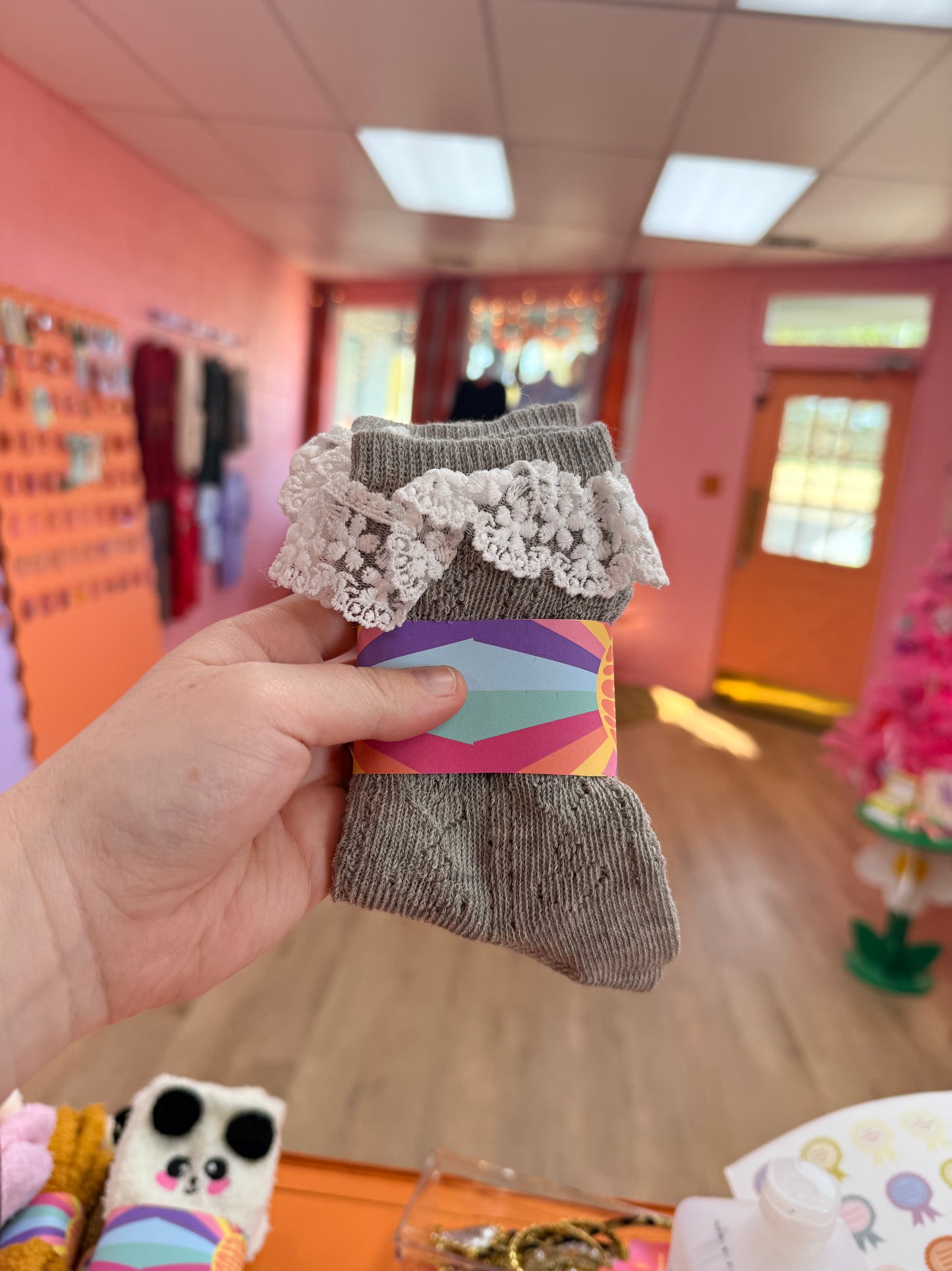 Lace Ruffle Crew Socks