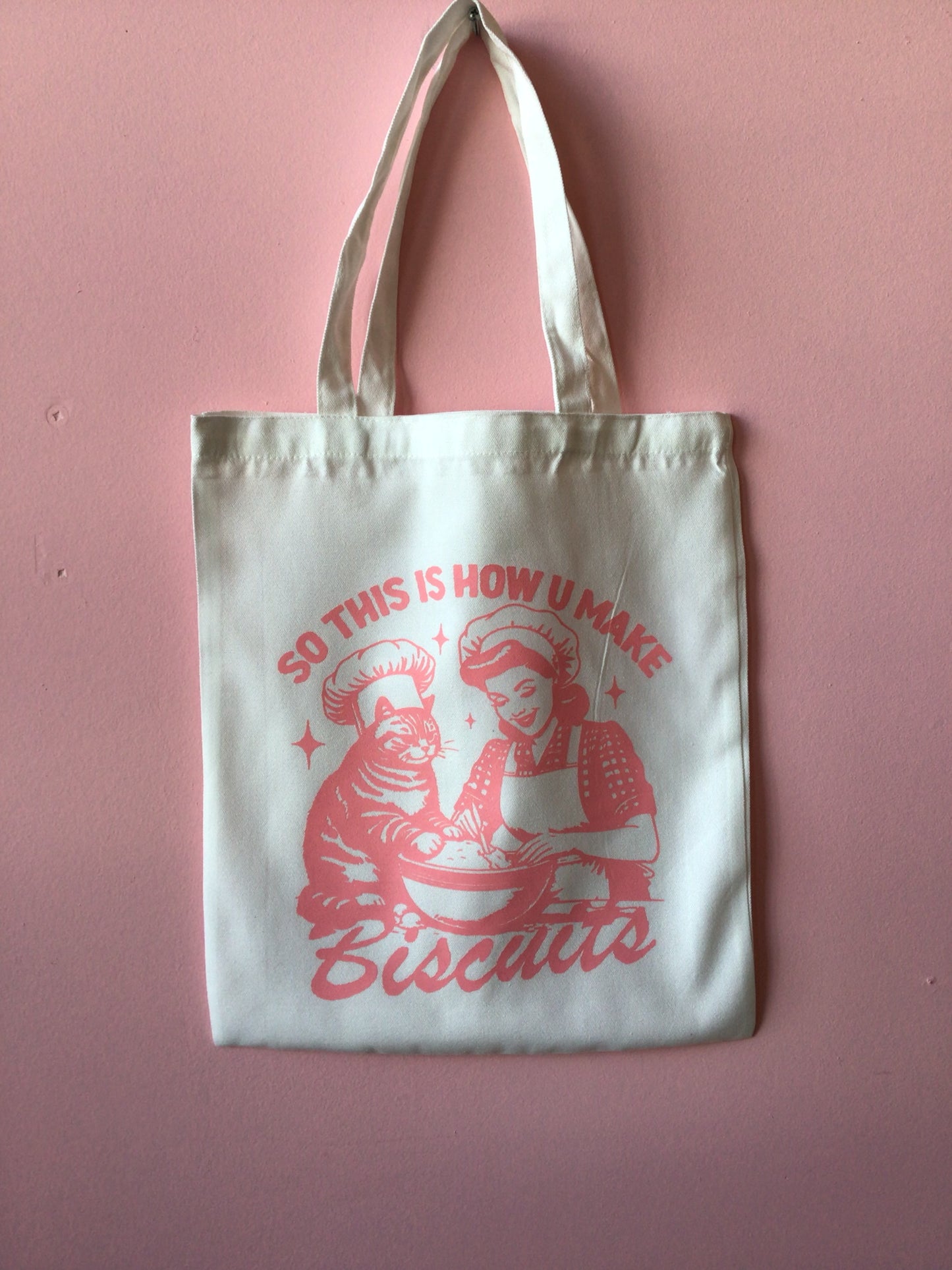 New Graphic Totes