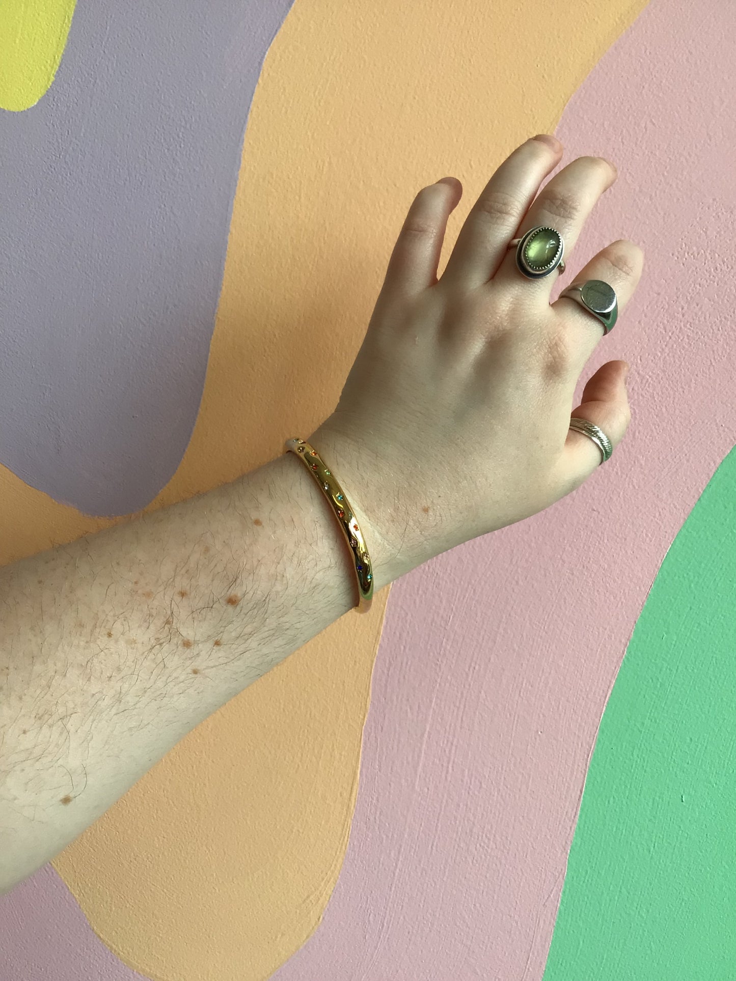 Make The Whole Place Shimmer - Titanium Bangle