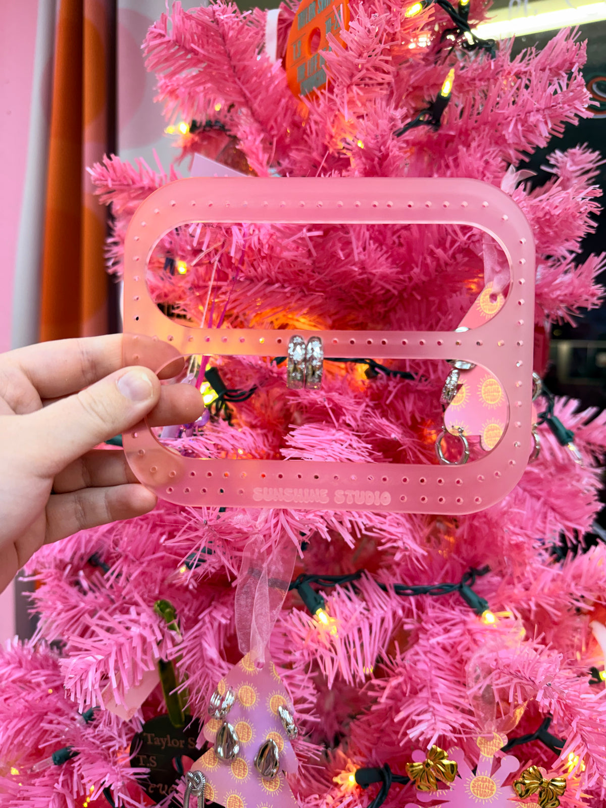 Traveling Earring Holder (Hoops)
