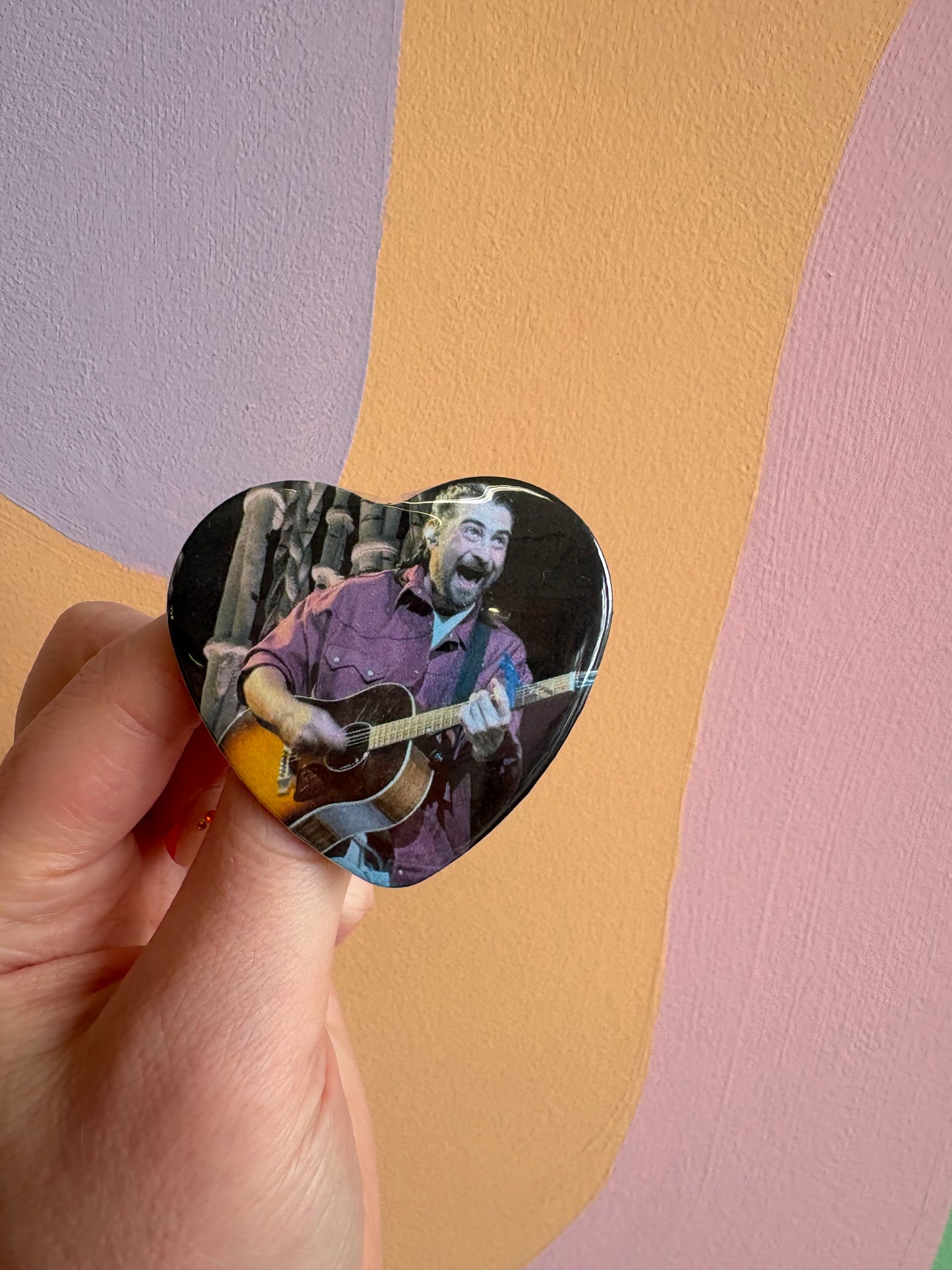 Singing Noah Pin