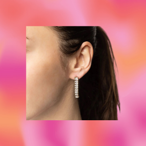 Center of Attention Sparkle dangle earrings
