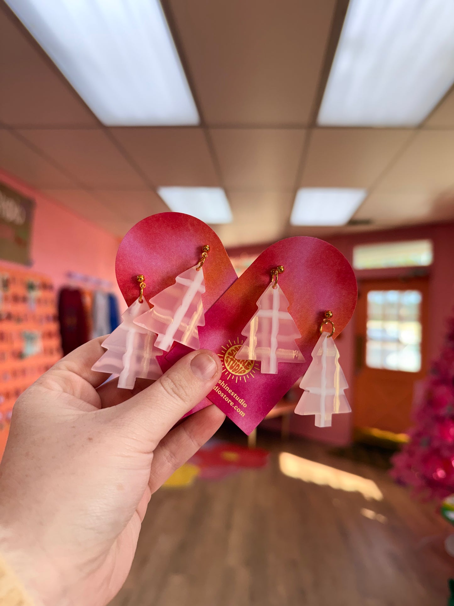 White and Gold Gingham Christmas Tree Earrings