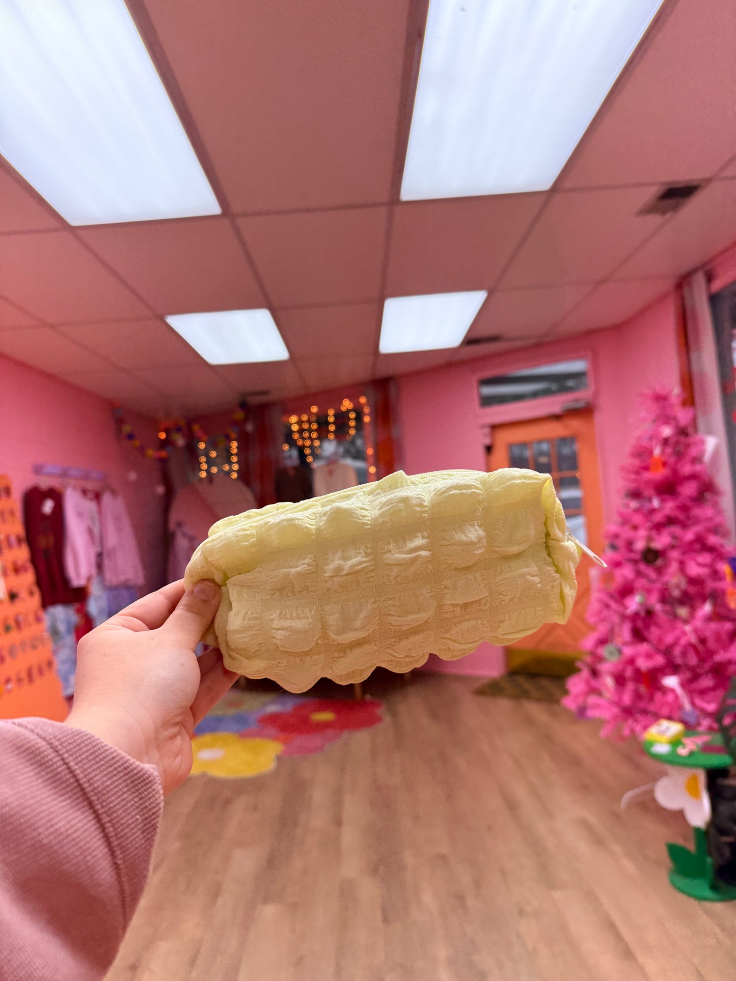 Knitted Cosmetics Bag