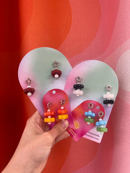 Chunky Retro Flower Earrings