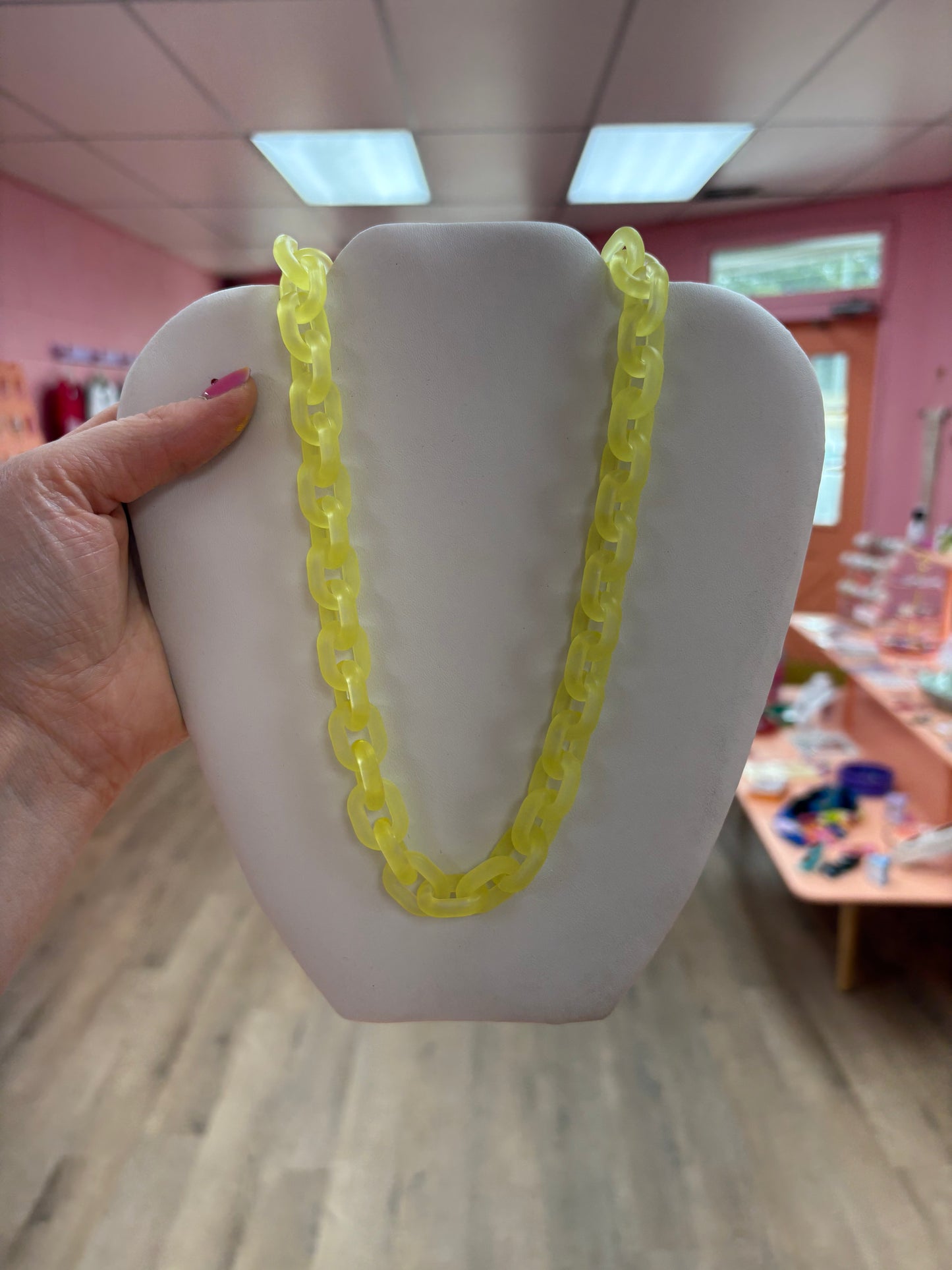 Chunky Acrylic Chain Necklace