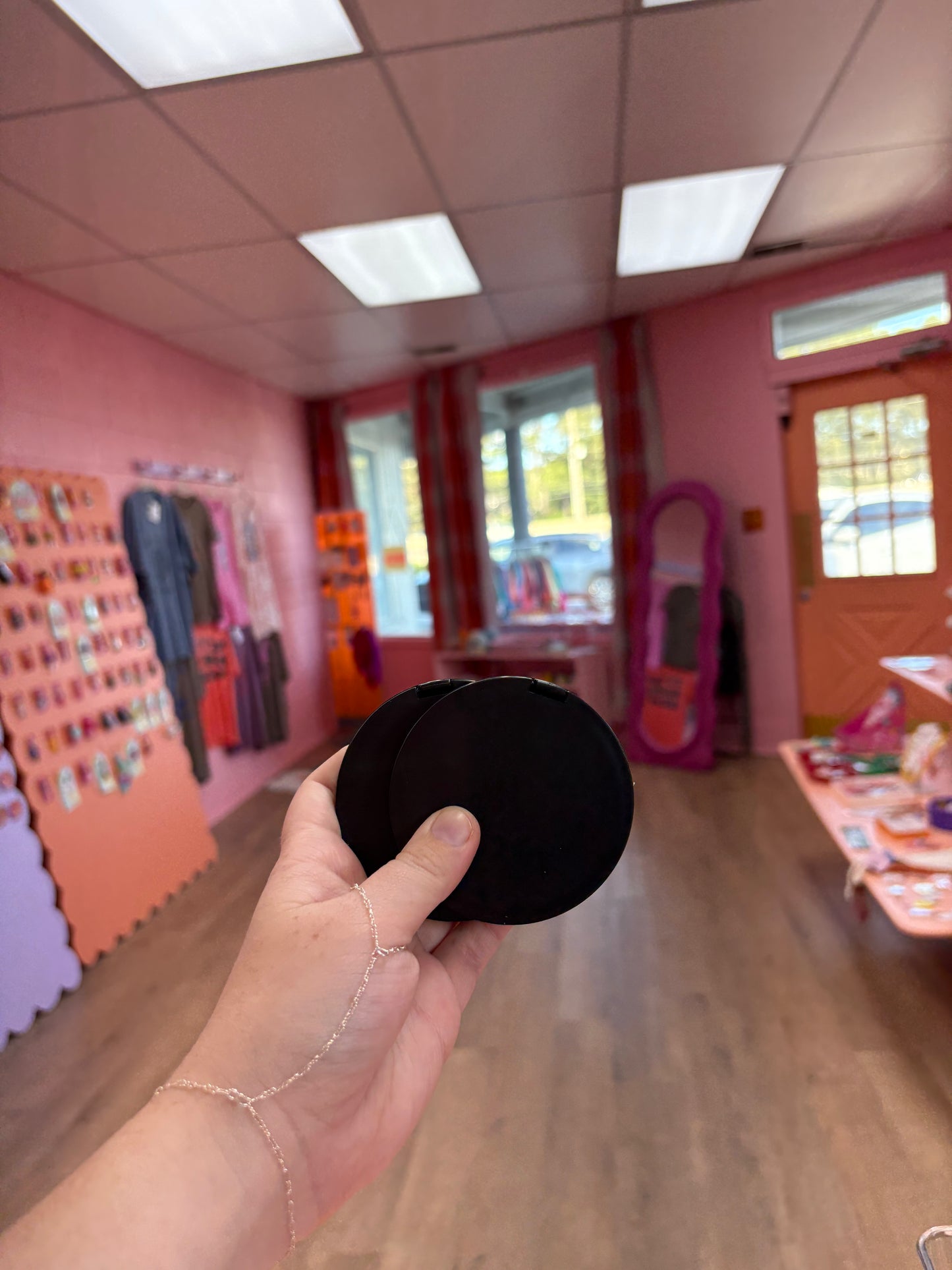 Matte Circle Travel Mirror