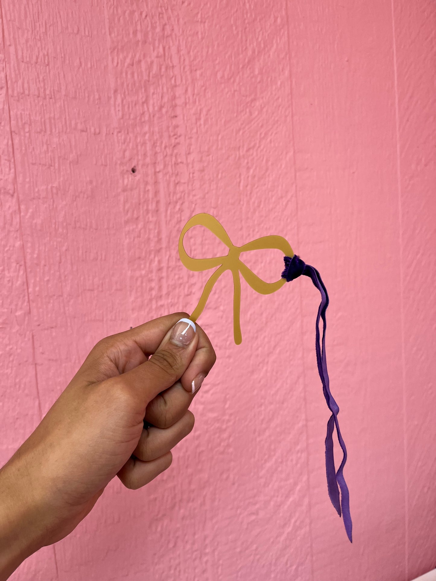 Bow Bookmark