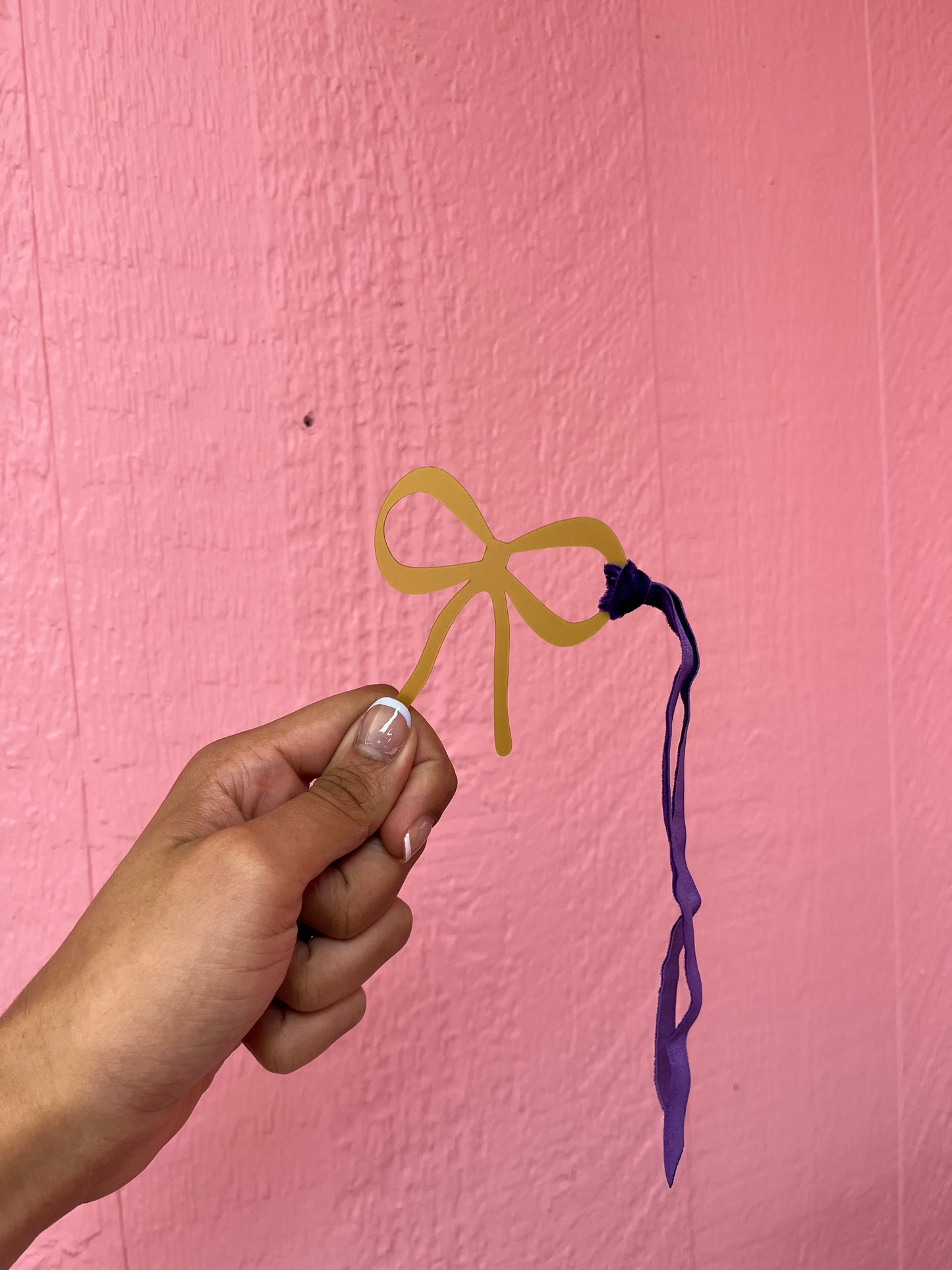 Bow Bookmark