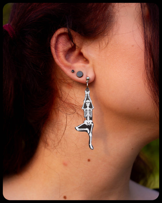 Stretching Skeleton Earrings
