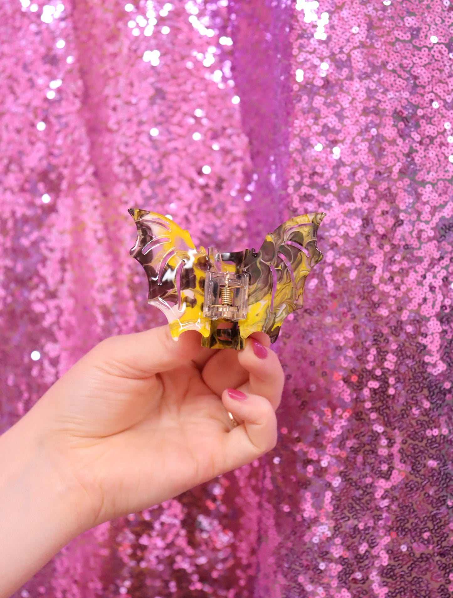 Bat-titude Winged Hair Claw